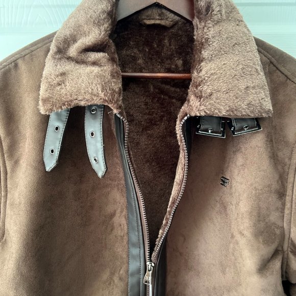 Superlative Fashion Brand Ultrasuede/Faux Fur Bomber Jacket! - Picture 4 of 16